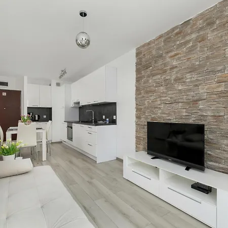 Daire Funkcjonalne I Komfortowe Sun Seasons 24 W Kolobrzegu By Renters