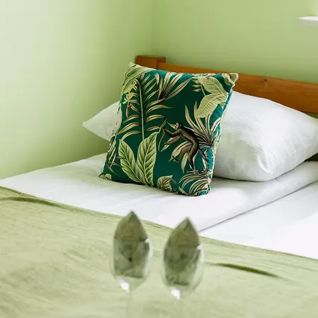 Funkcjonalne I Komfortowe Sun Seasons 24 W Kolobrzegu By Renters *