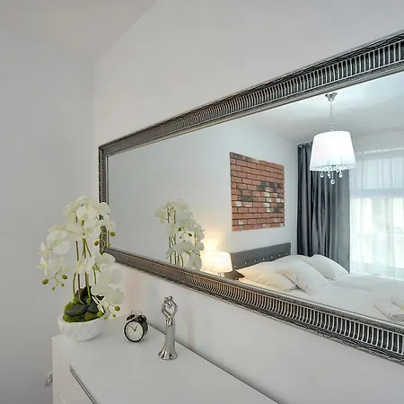 Appartamento Funkcjonalne I Komfortowe Sun Seasons 24 W Kolobrzegu By Renters Kołobrzeg