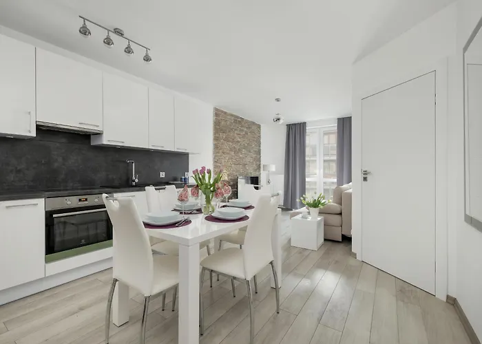 Funkcjonalne I Komfortowe Sun Seasons 24 W Kołobrzegu By Renters *