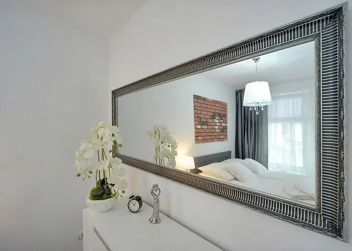 Apartament Funkcjonalne I Komfortowe Sun Seasons 24 W Kołobrzegu By Renters Kołobrzeg